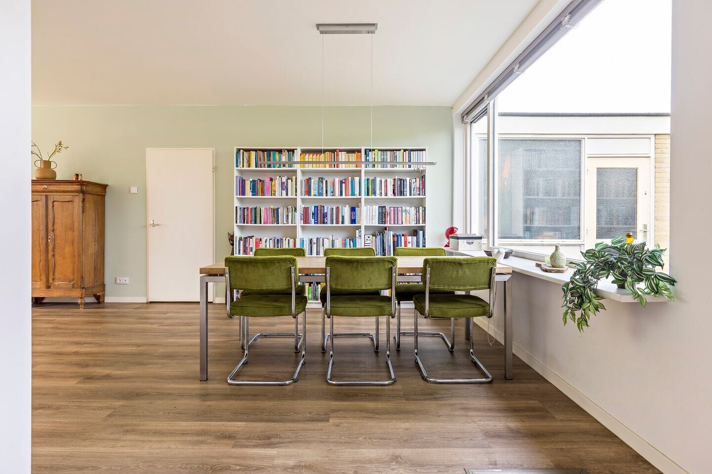 Tussenwoning te koop: Kometenstraat 27, Groningen