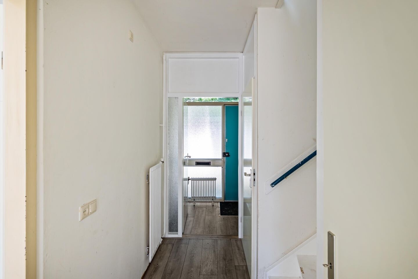 Tussenwoning te koop: Planetenlaan 228, Groningen