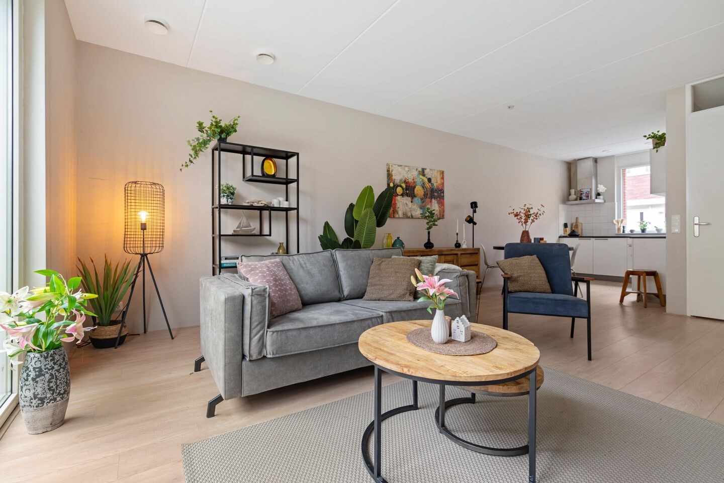Tussenwoning te koop: Friesestraatweg 205-43, Groningen