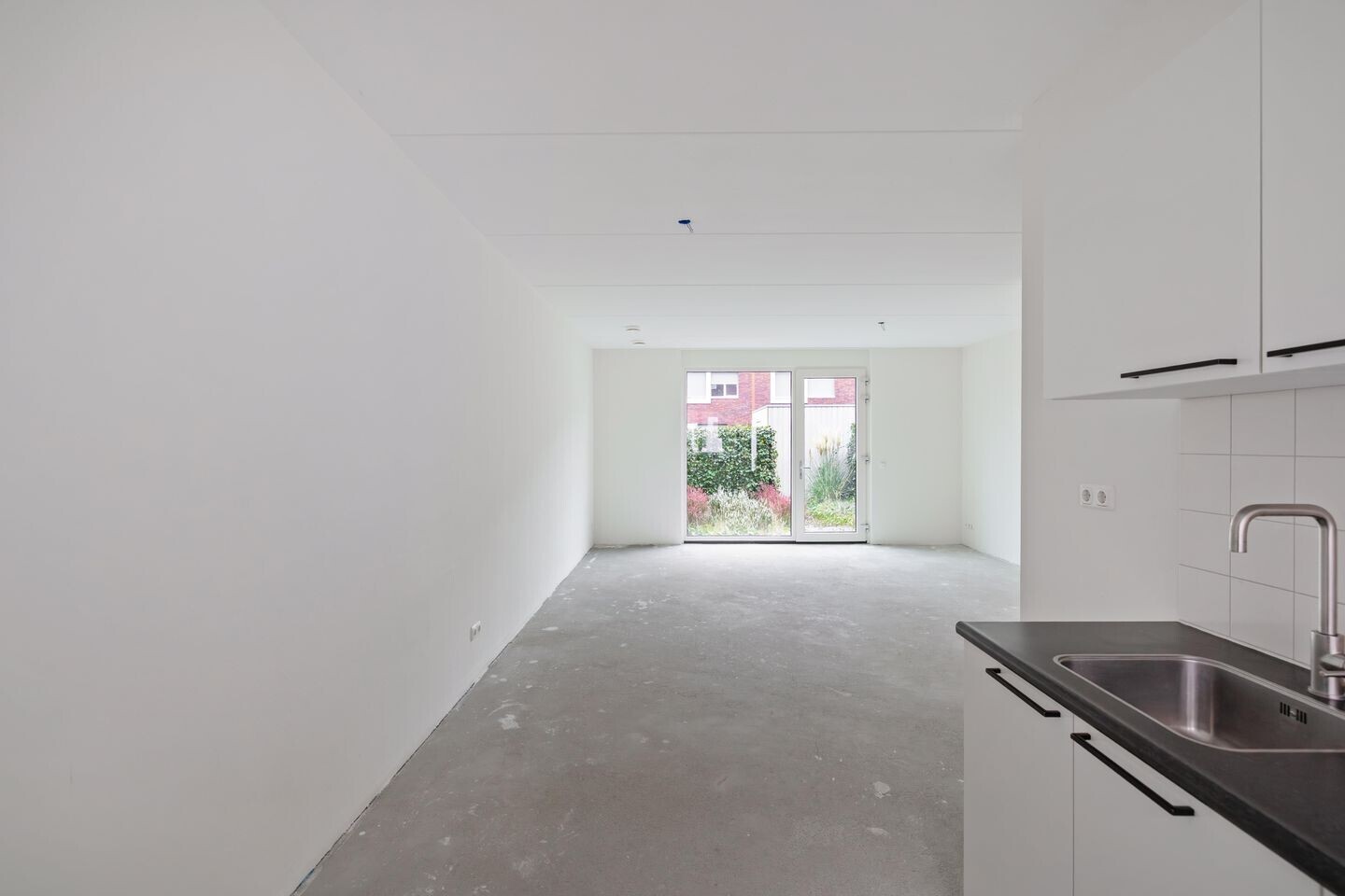 Tussenwoning te koop: Friesestraatweg 207-20, Groningen