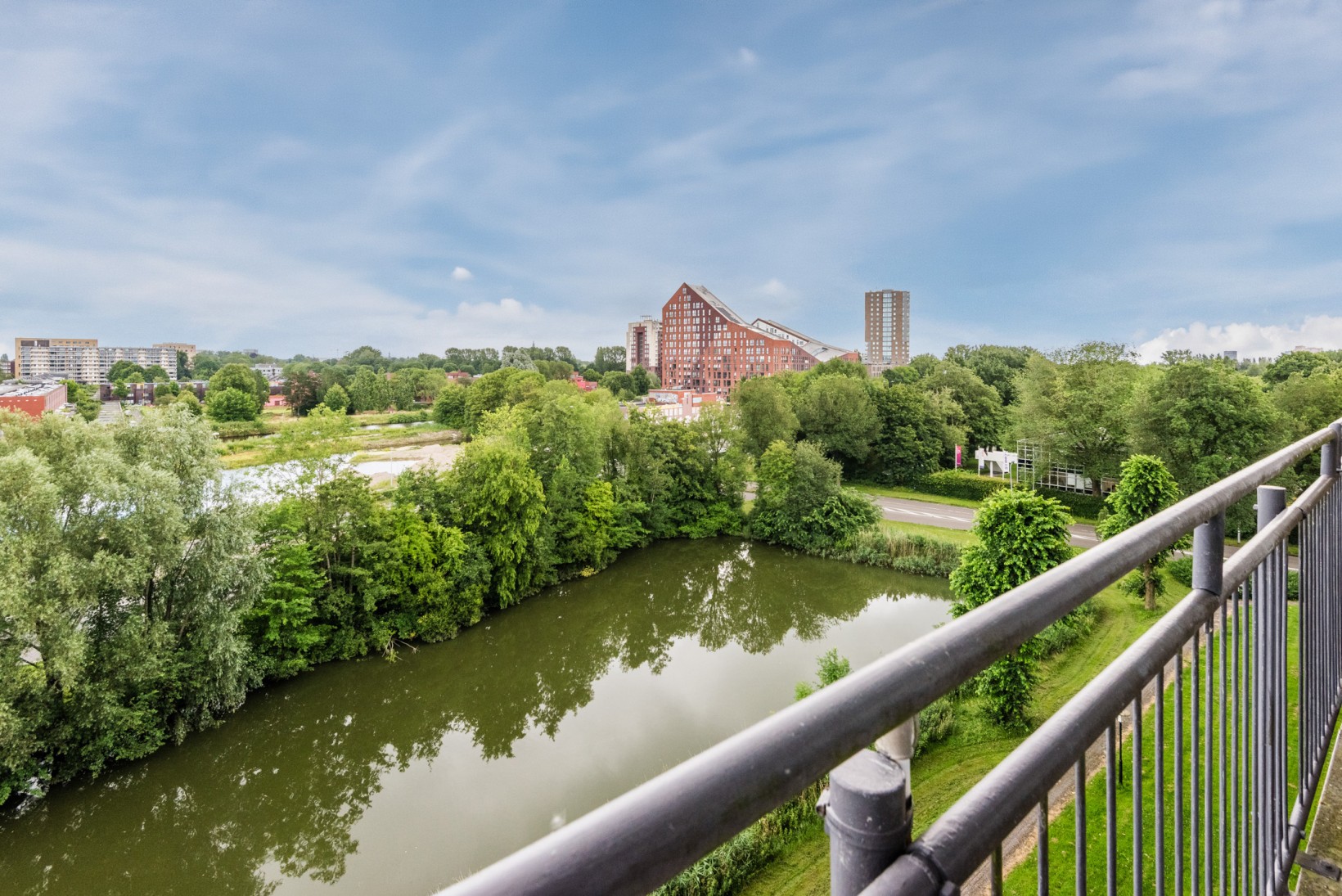 Appartement te koop: Metaallaan 153, Groningen