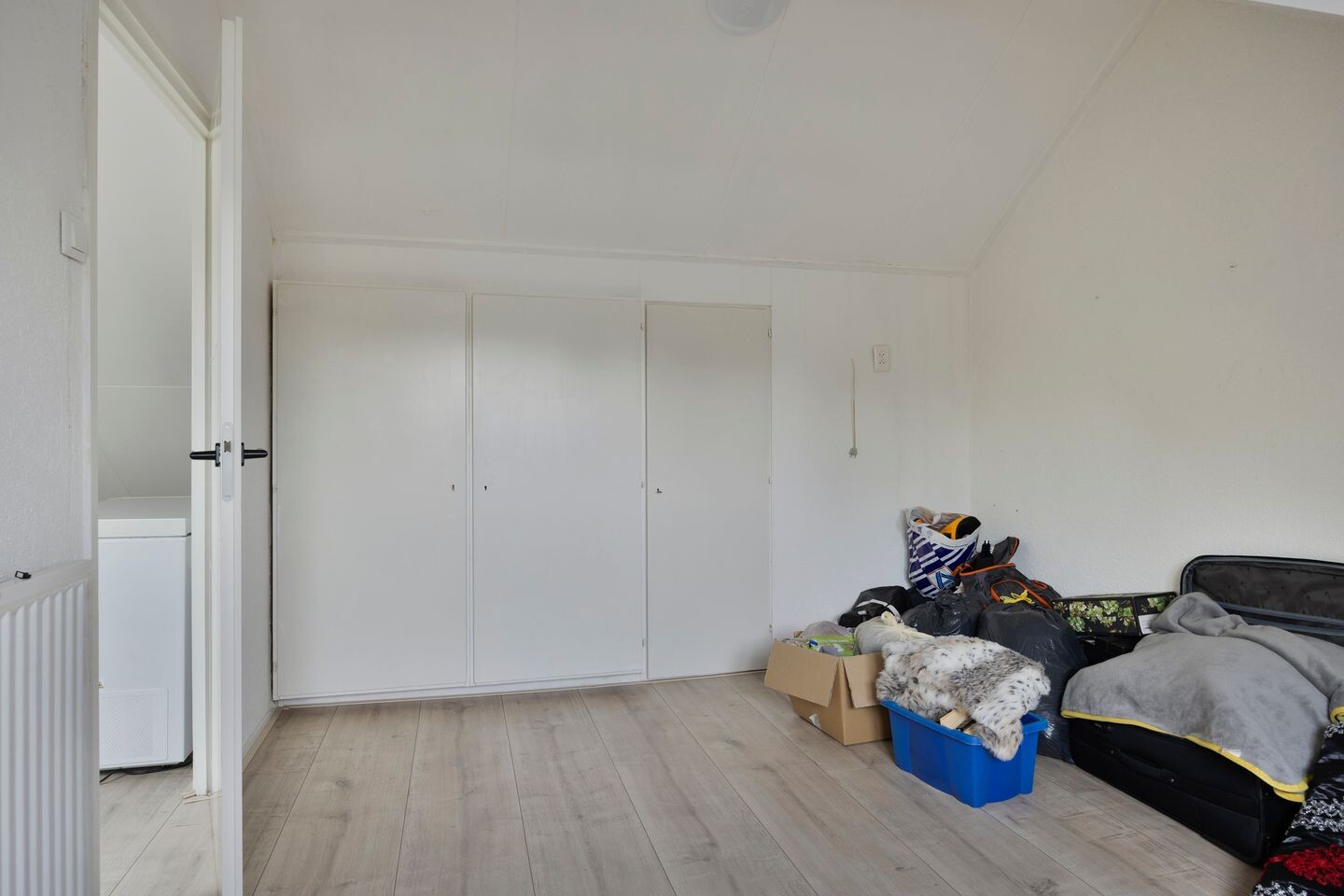 Hoekwoning te koop: Amethiststraat 1, Groningen