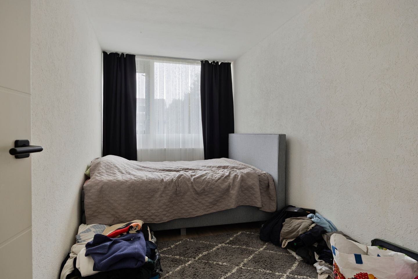 Hoekwoning te koop: Amethiststraat 1, Groningen