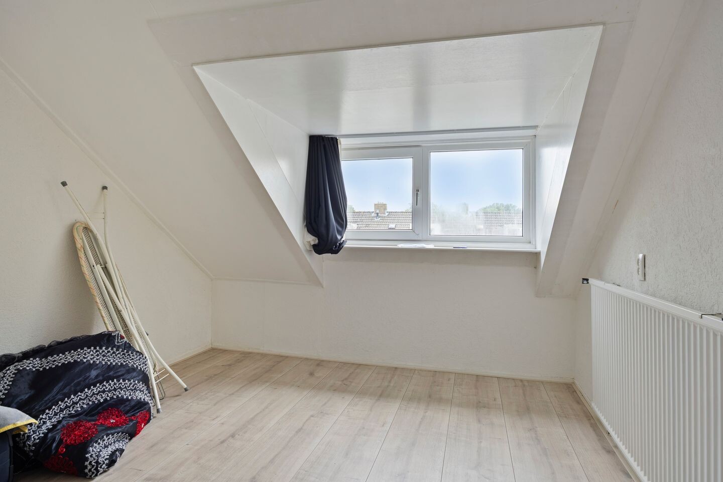 Hoekwoning te koop: Amethiststraat 1, Groningen