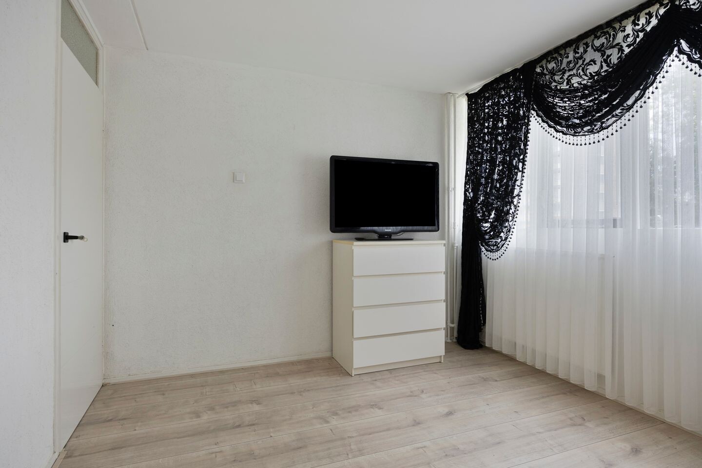 Hoekwoning te koop: Amethiststraat 1, Groningen