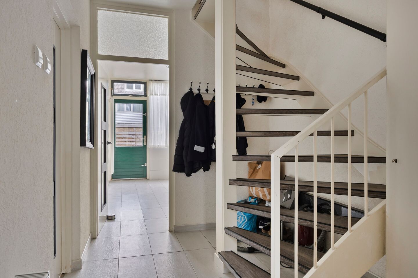 Hoekwoning te koop: Amethiststraat 1, Groningen
