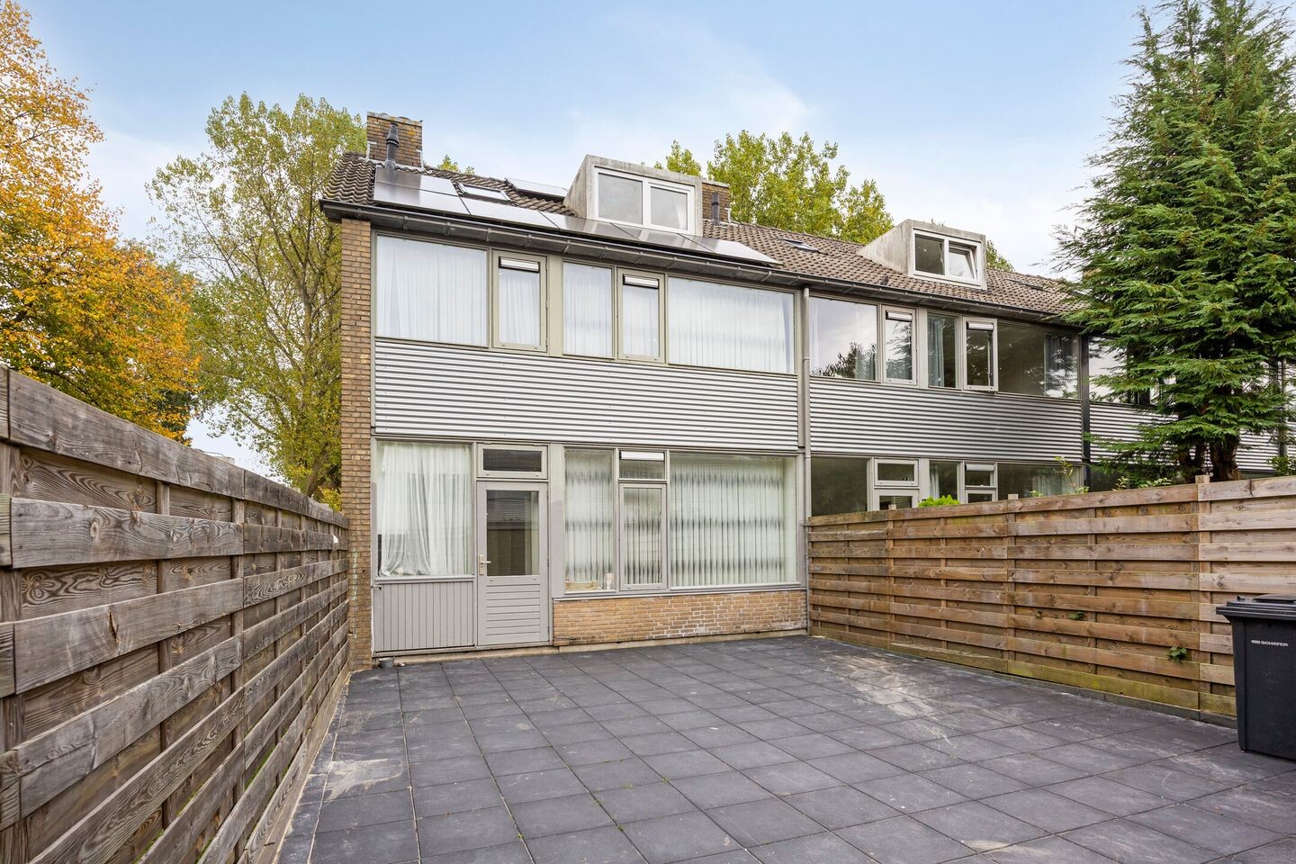 Hoekwoning te koop: Amethiststraat 1, Groningen