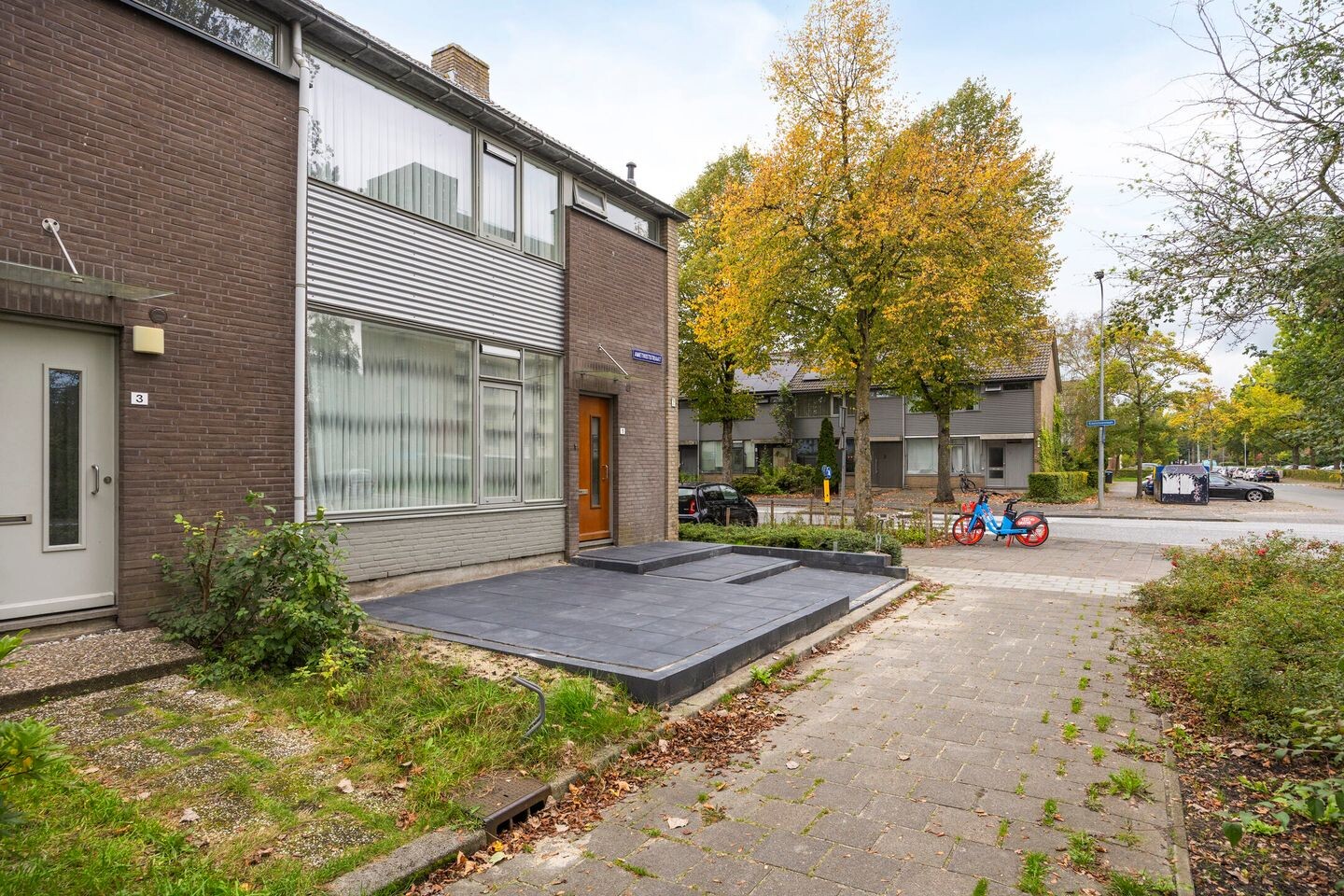 Hoekwoning te koop: Amethiststraat 1, Groningen