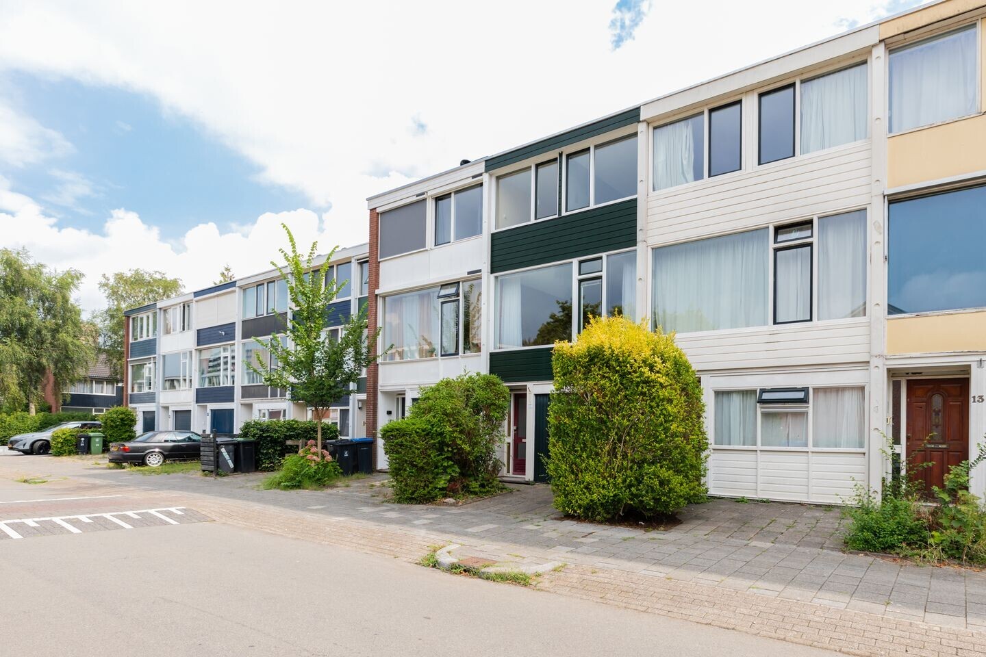Tussenwoning te koop: Topaasstraat 17, Groningen