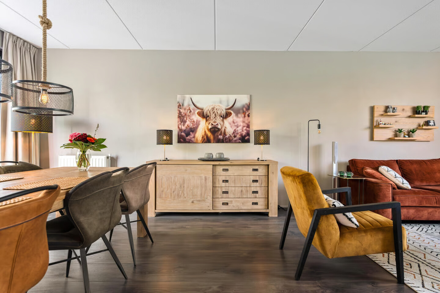 Tussenwoning te koop: Aluminiumstraat 27, Groningen