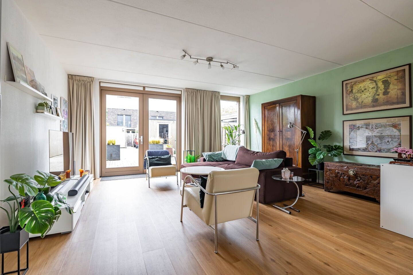 Tussenwoning te koop: Onyxstraat 5, Groningen