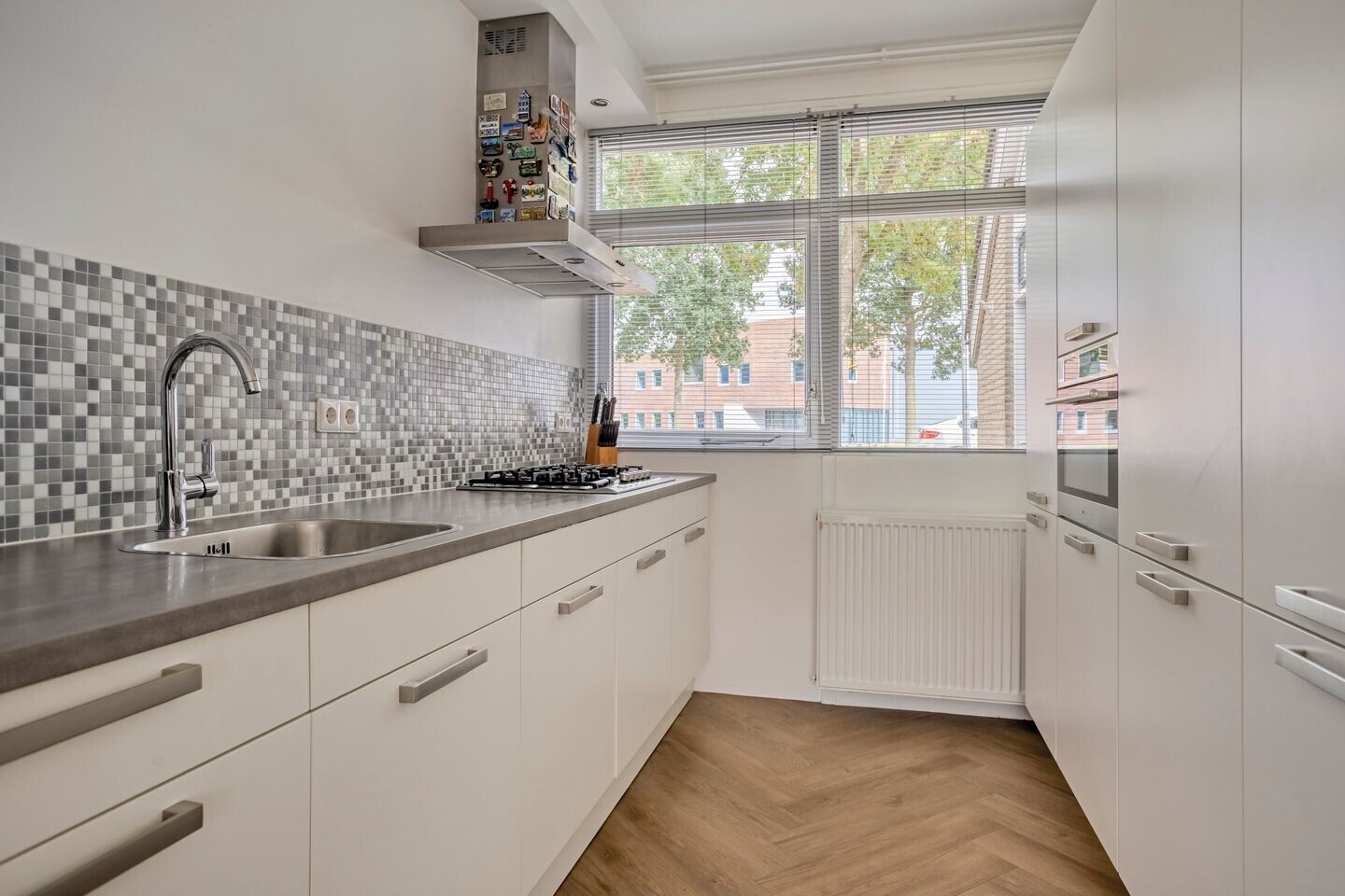 Tussenwoning te koop: Zuiderweg 271, Groningen