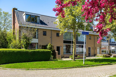 Burg. S. Gockingastraat 11