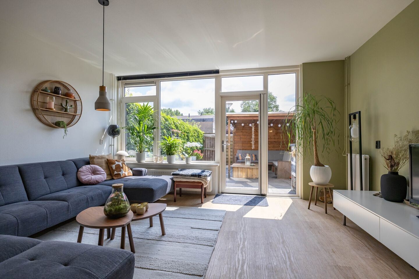 Tussenwoning te koop: Ten Oeverlaan 28, Groningen