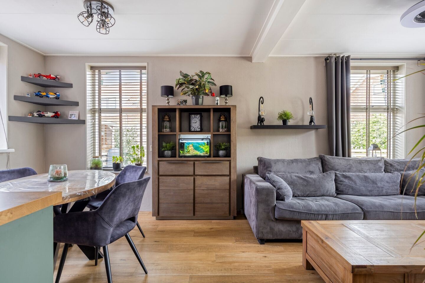 Twee-onder-één-kap te koop: Van Ewsumstraat 17, Groningen