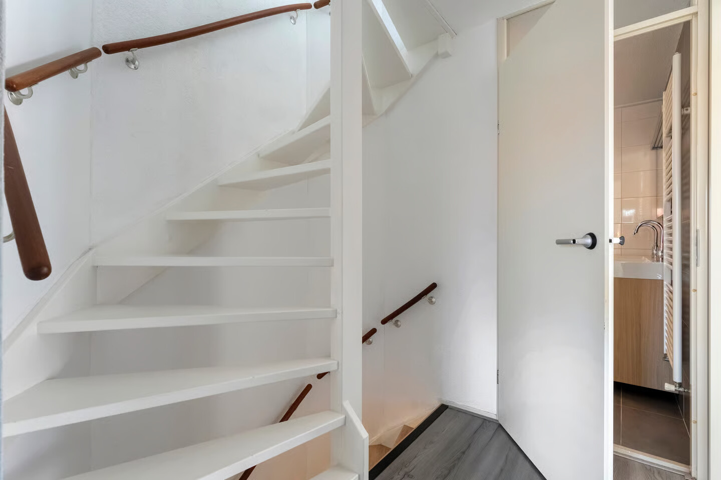 Tussenwoning te koop: Jakob Israël de Haanstraat 7, Groningen