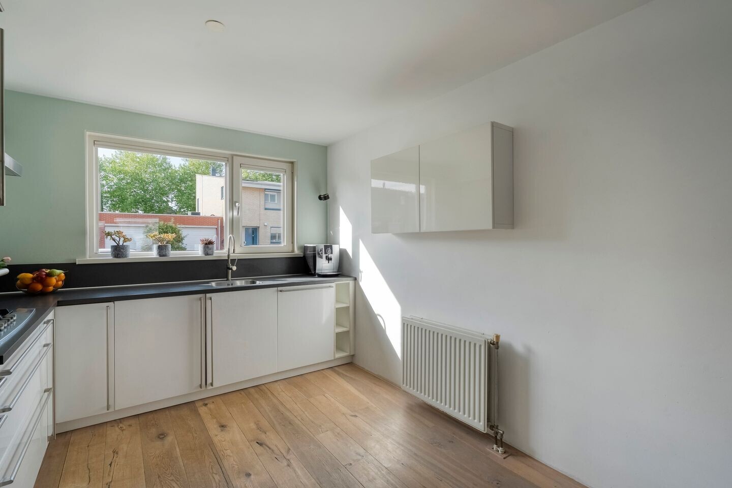 Tussenwoning te koop: Jakob Israël de Haanstraat 7, Groningen