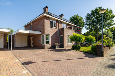 Zwinglistraat 14