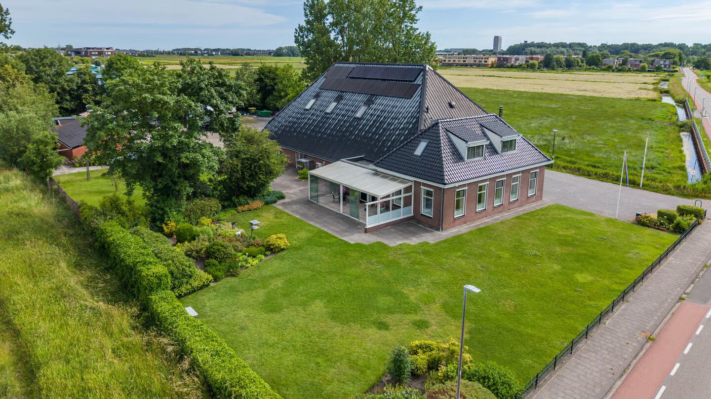 Vrijstaande woning te koop: Leegeweg 3, Groningen