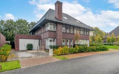 Kloostersingel 19