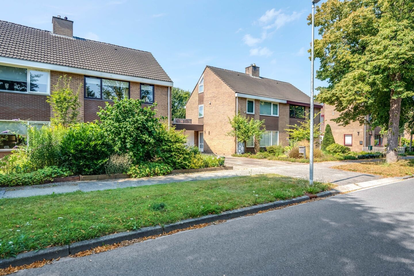 Tussenwoning te koop: Klaverlaan 16, Haren Gn