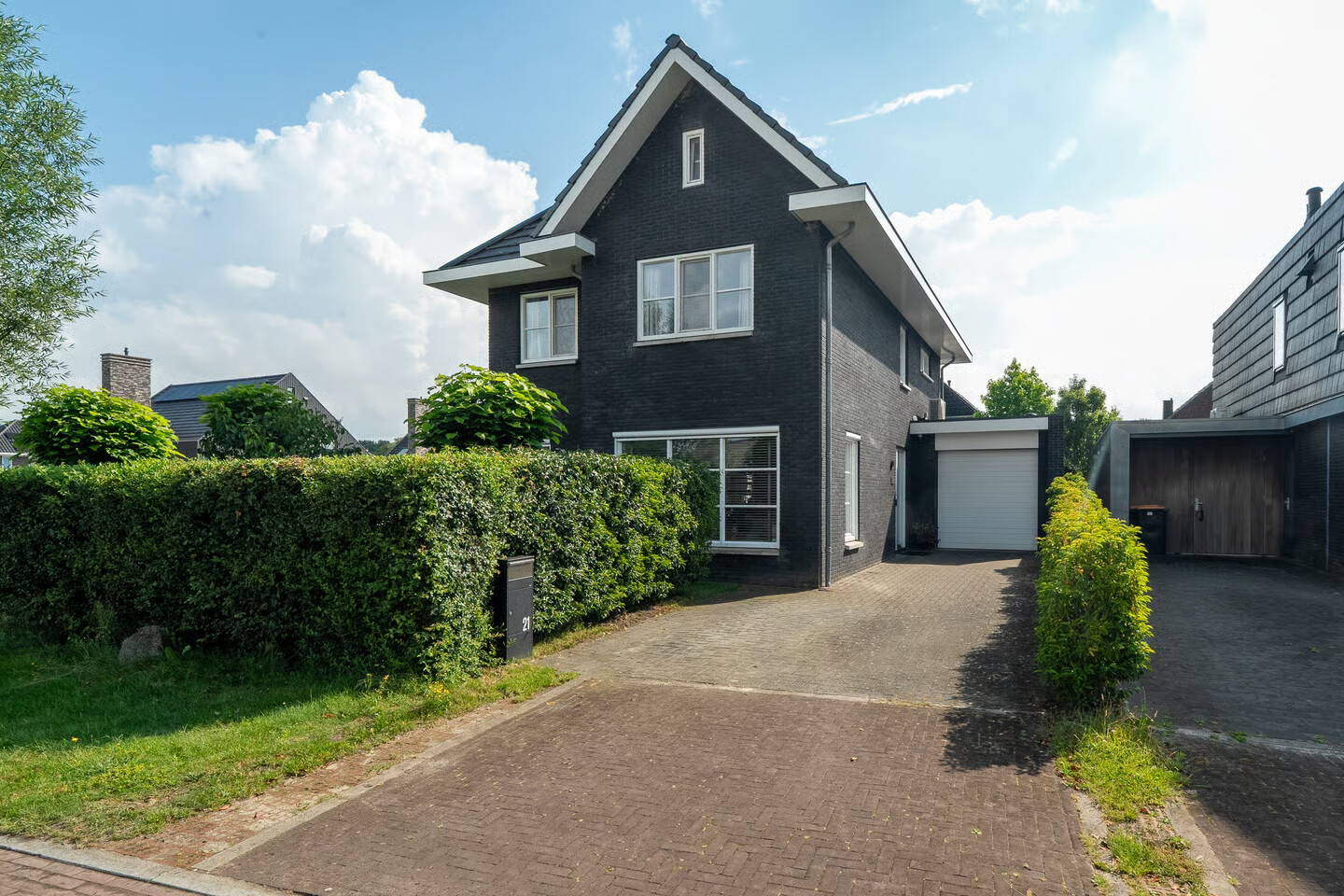 Vrijstaande woning te koop: De Grasjuffer 21, Eelderwolde