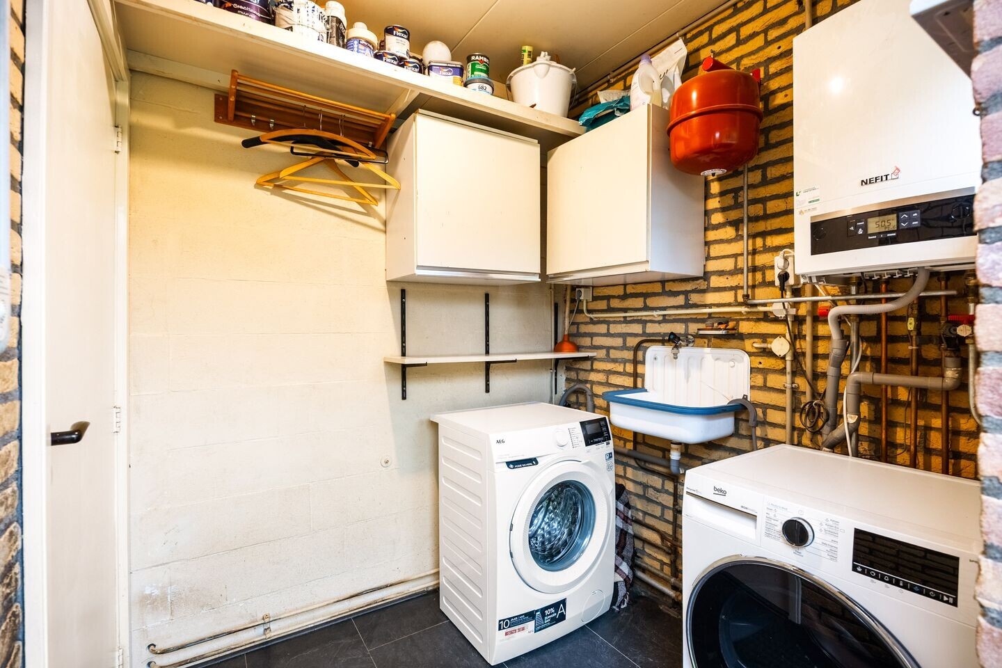 Vrijstaande woning te koop: Meidoornlaan 8, Sauwerd