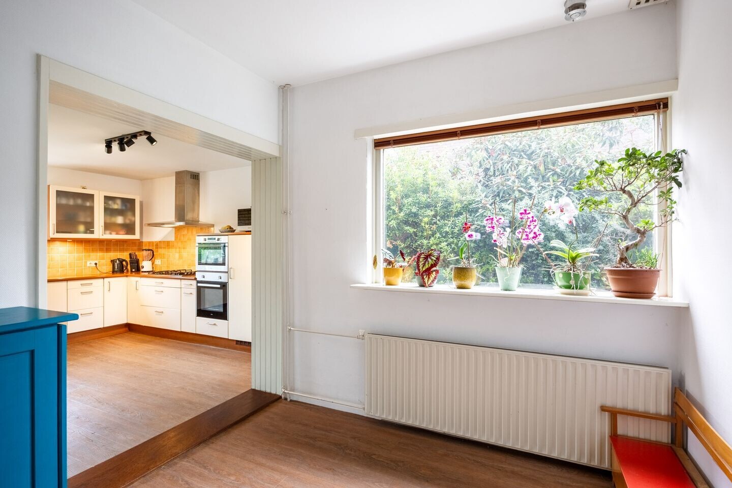 Vrijstaande woning te koop: Meidoornlaan 8, Sauwerd