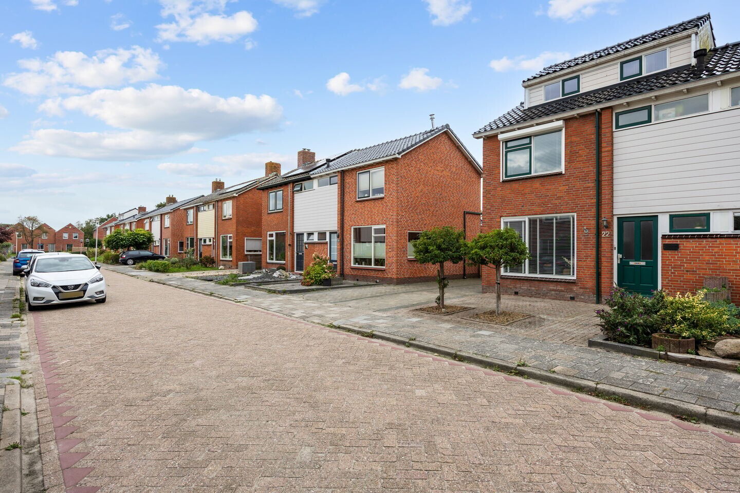 Twee-onder-één-kap te koop: trompstraat 22, Bedum
