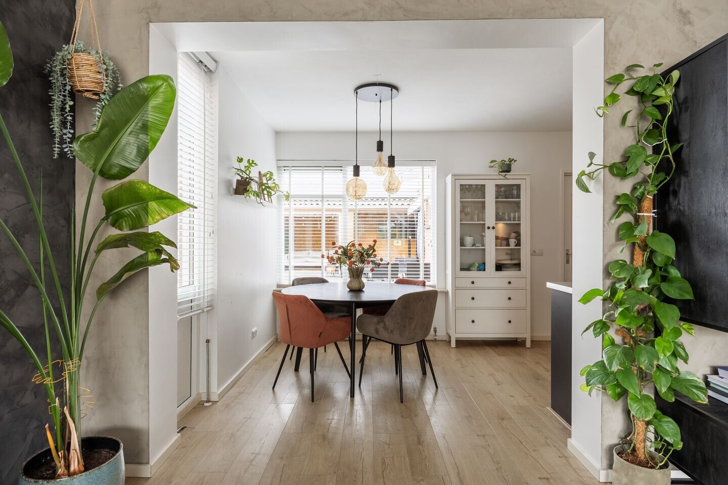Twee-onder-één-kap te koop: trompstraat 22, Bedum