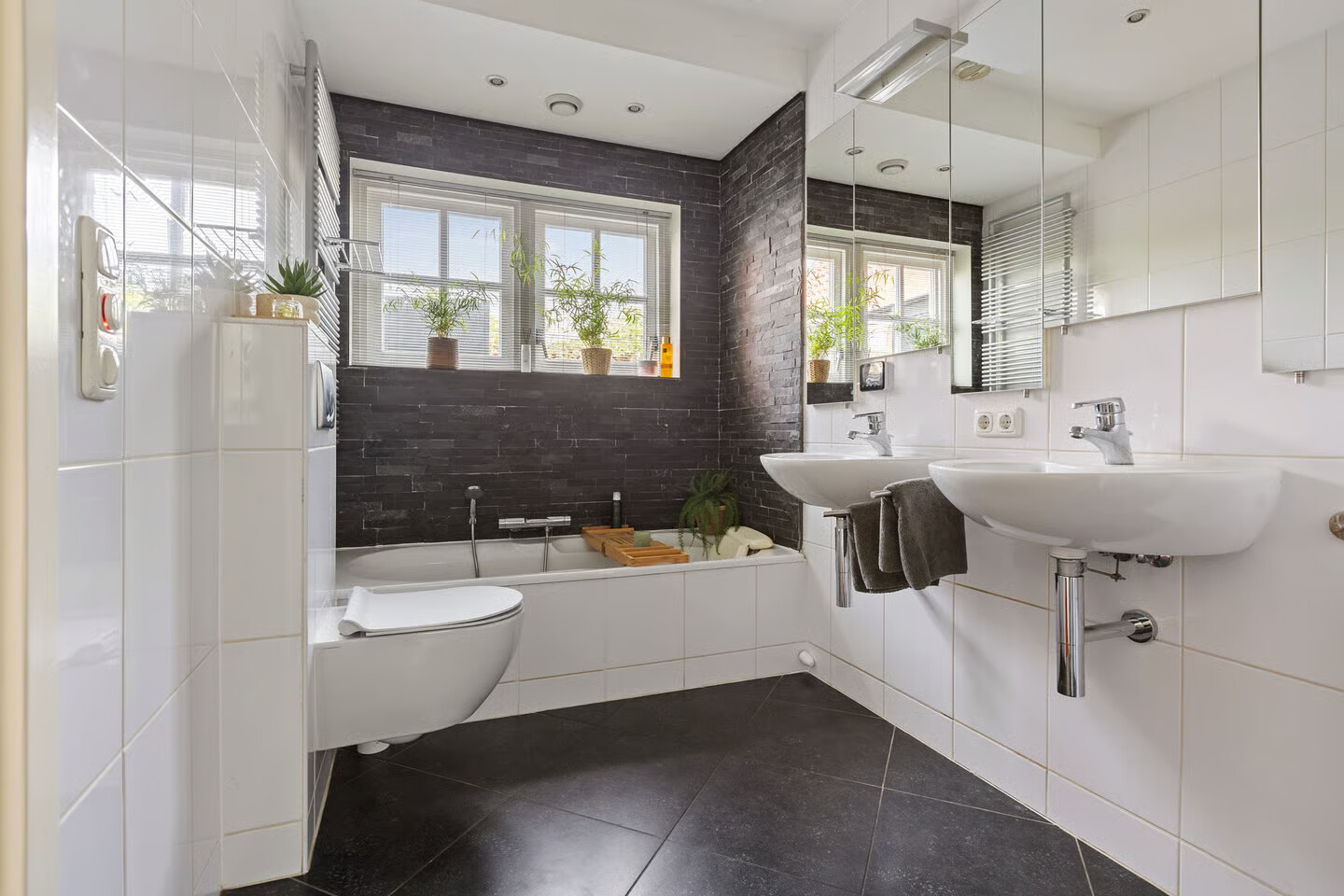 Vrijstaande woning te koop: Noordwolderweg 37, Zuidwolde