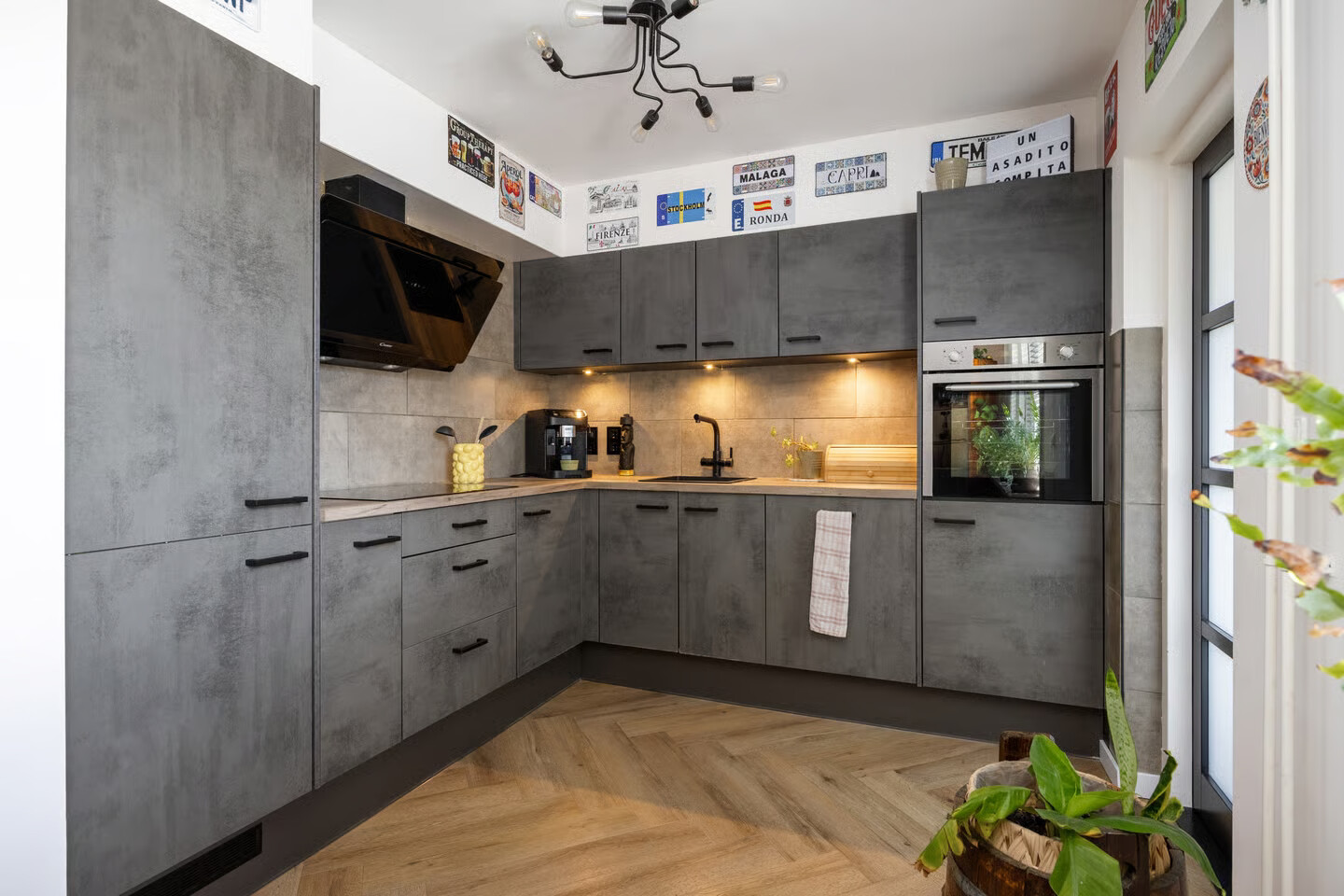 Tussenwoning te koop: boersterweg 5C, Ten Boer