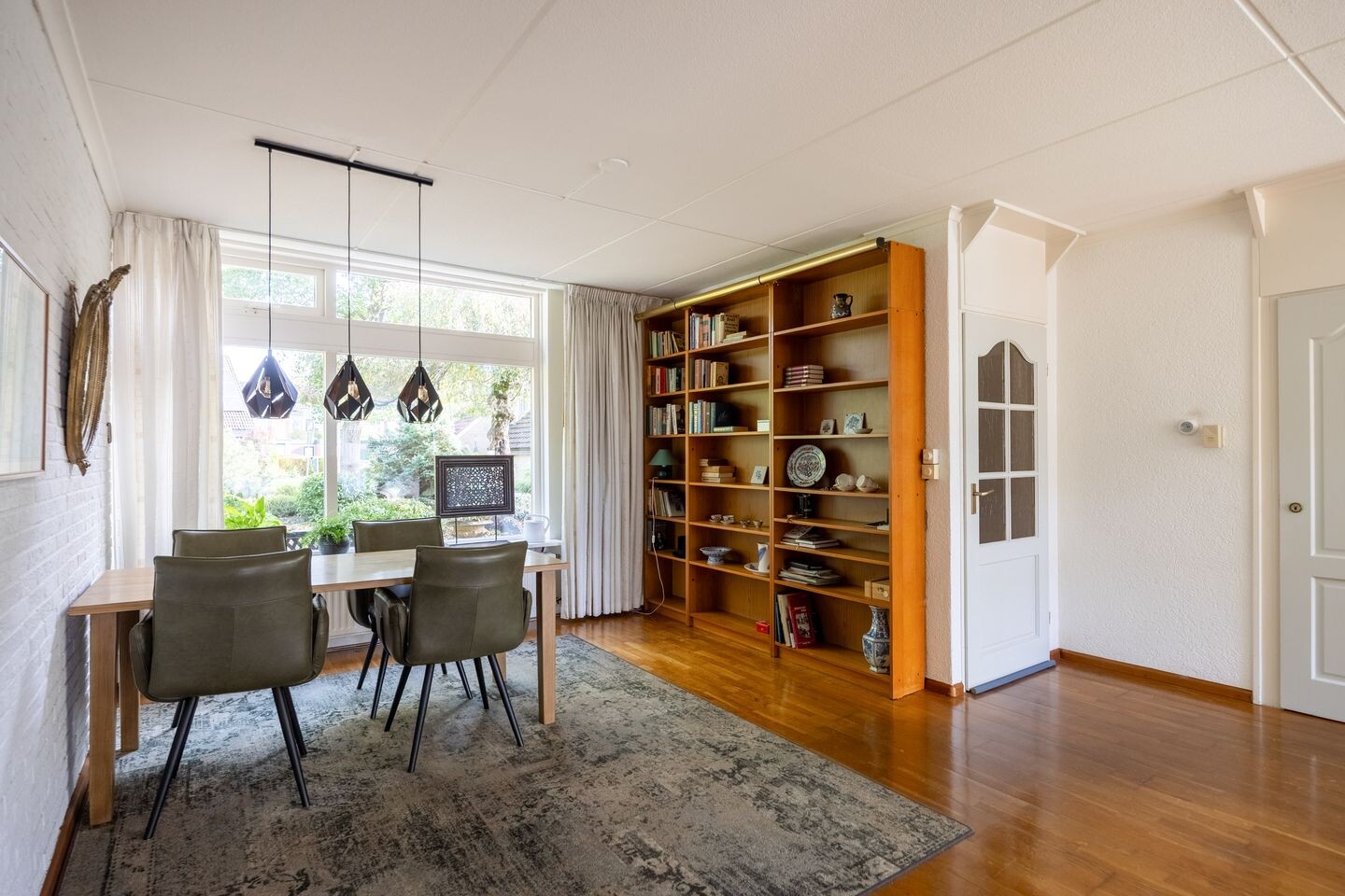 Hoekwoning te koop: van Wassenaerplein 12, Zuidhorn