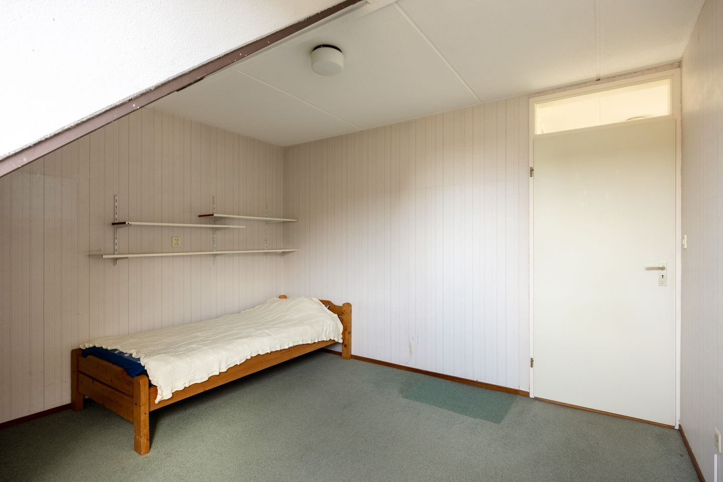 Hoekwoning te koop: van Wassenaerplein 12, Zuidhorn
