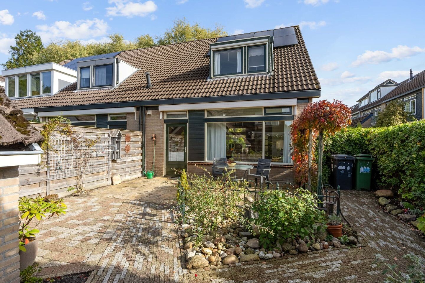 Hoekwoning te koop: van Wassenaerplein 12, Zuidhorn