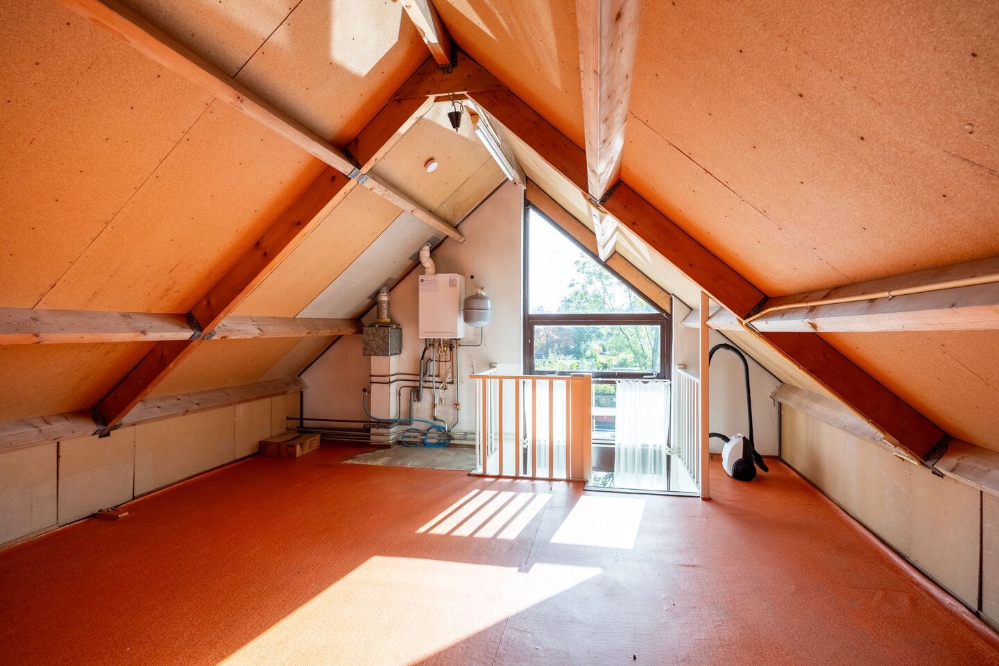 Hoekwoning te koop: van Wassenaerplein 12, Zuidhorn