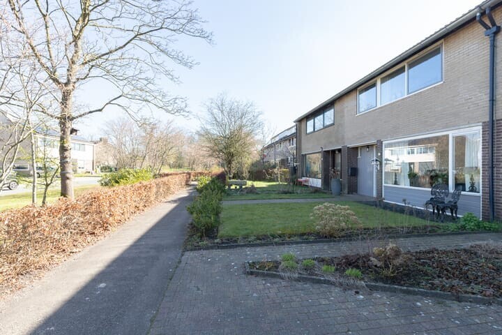 Tussenwoning te koop: Cort van der Lindenstraat 12, Zuidhorn