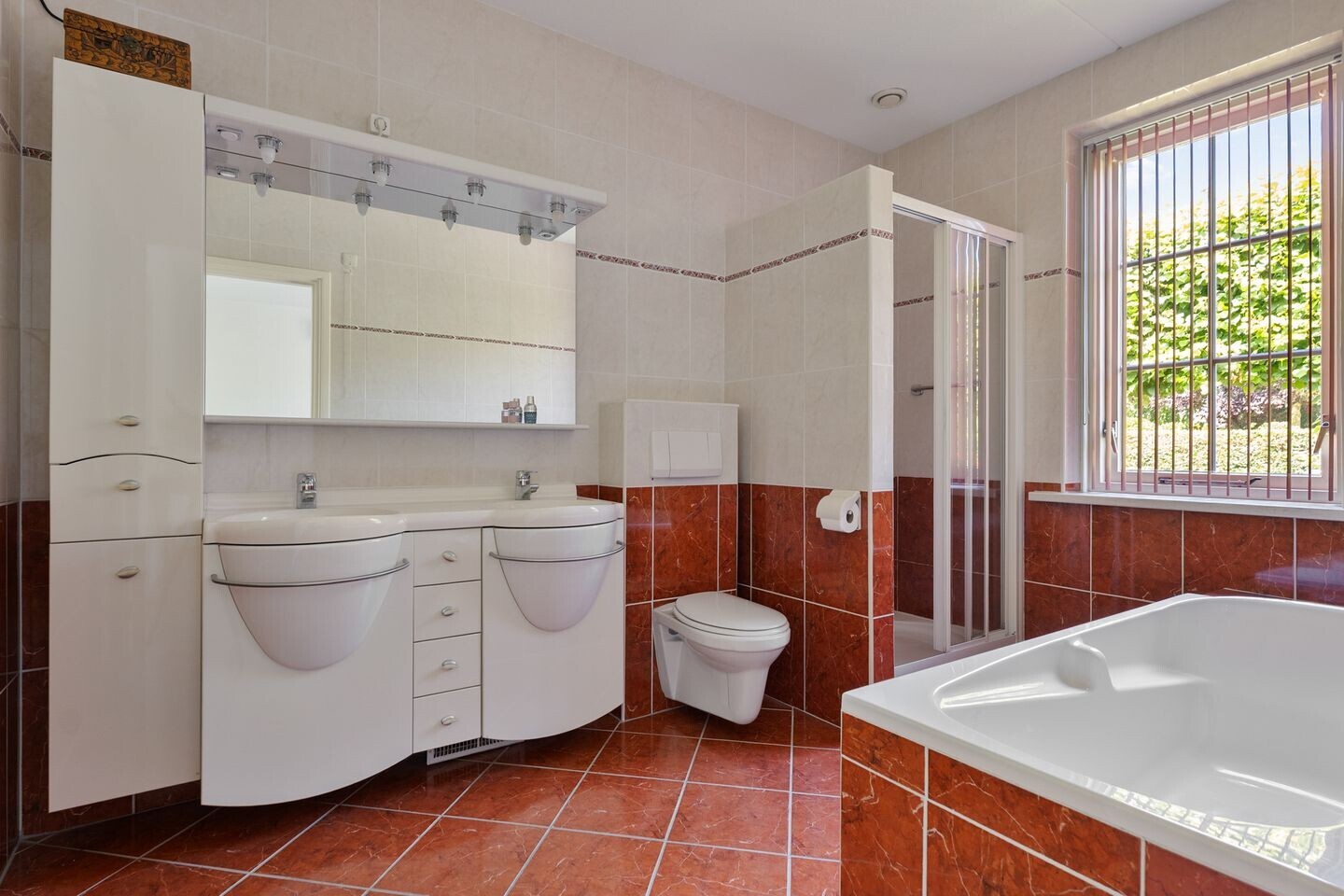 Vrijstaande woning te koop: Galjoen 12, Zuidhorn