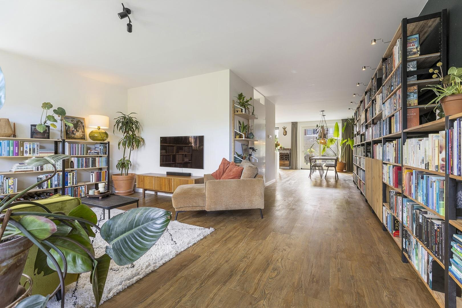 Twee-onder-één-kap te koop: Anserstraat 2, Zuidhorn
