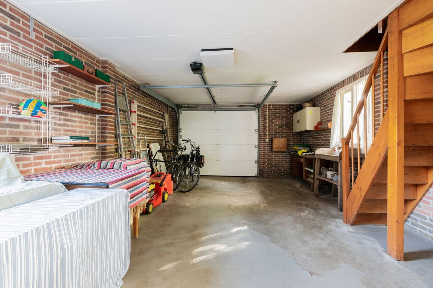 Vrijstaande woning te koop: De Ommegang 21, Niekerk