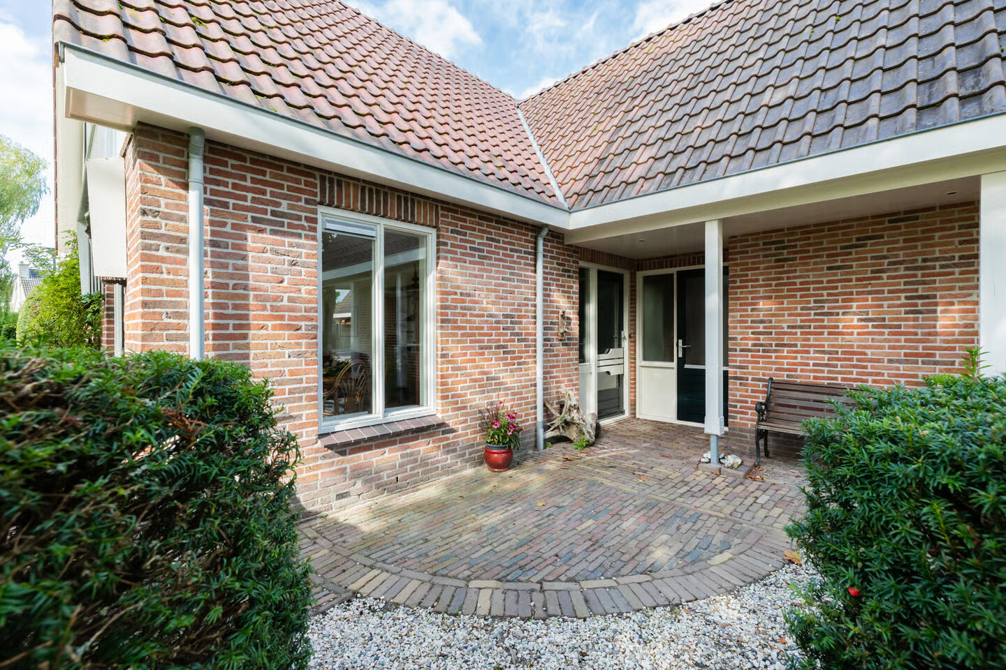 Vrijstaande woning te koop: De Ommegang 21, Niekerk