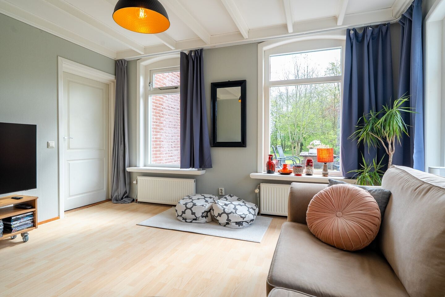 Vrijstaande woning te koop: Hoofdstraat 267, Oostwold