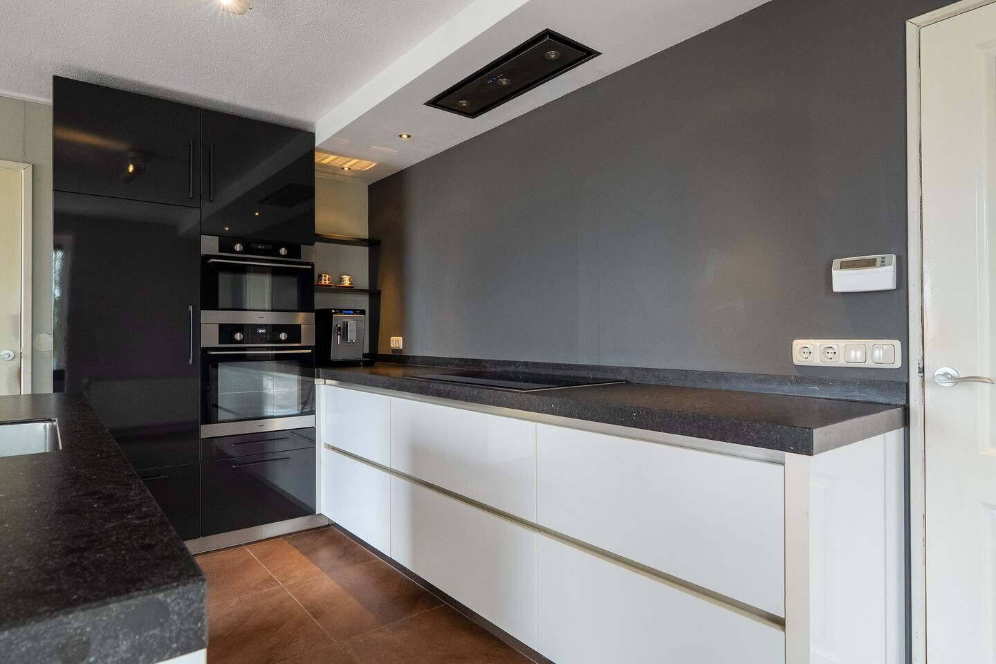 Vrijstaande woning te koop: Hoofdstraat 267, Oostwold