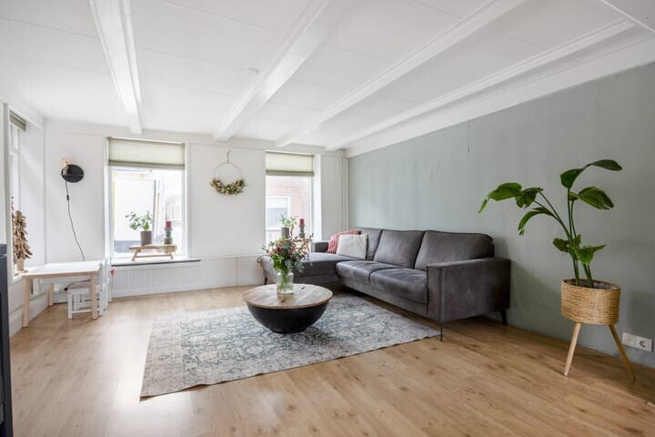 Hoekwoning te koop: Hoofdstraat 57, Niezijl