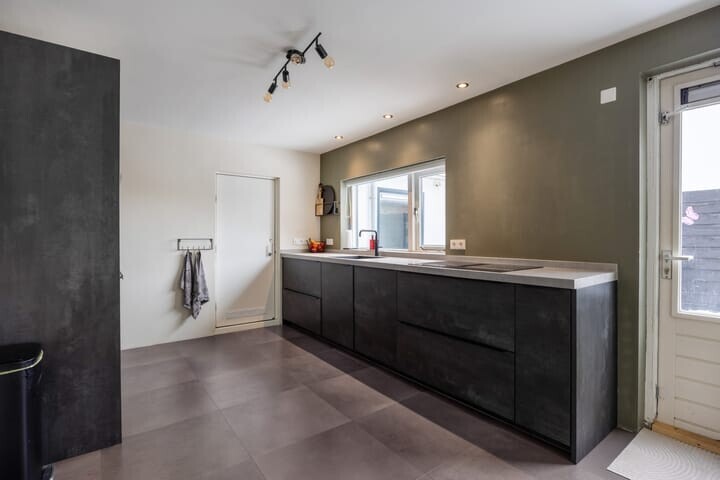 Hoekwoning te koop: Hoofdstraat 57, Niezijl