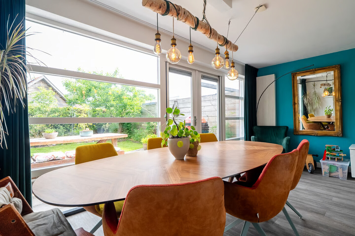 Tussenwoning te koop: Juursemakluft 5, Grijpskerk