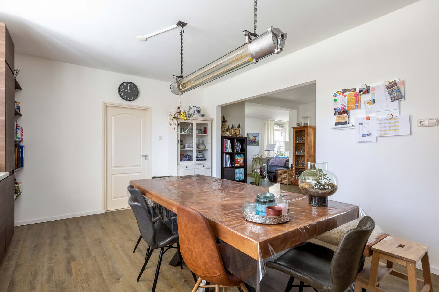 Vrijstaande woning te koop: Middellaan 3, Grootegast
