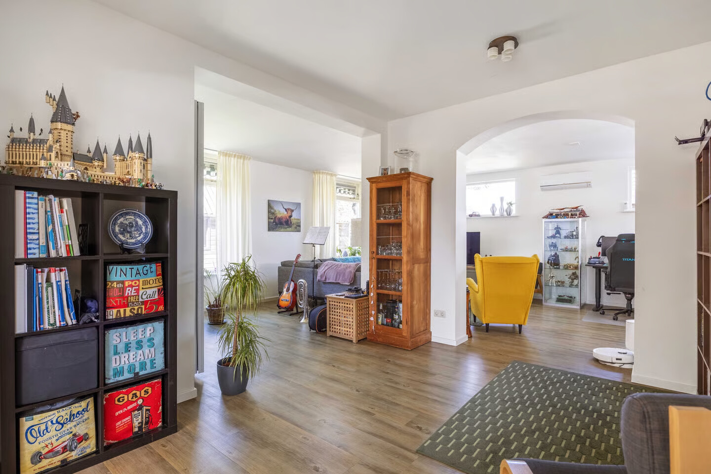 Vrijstaande woning te koop: Middellaan 3, Grootegast