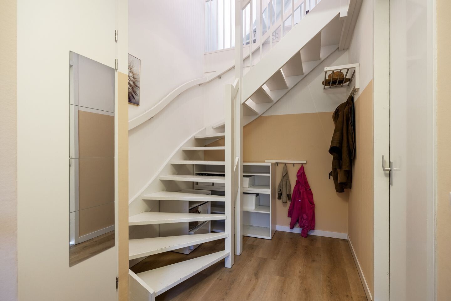 Tussenwoning te koop: Egmondlaan 6, Grootegast