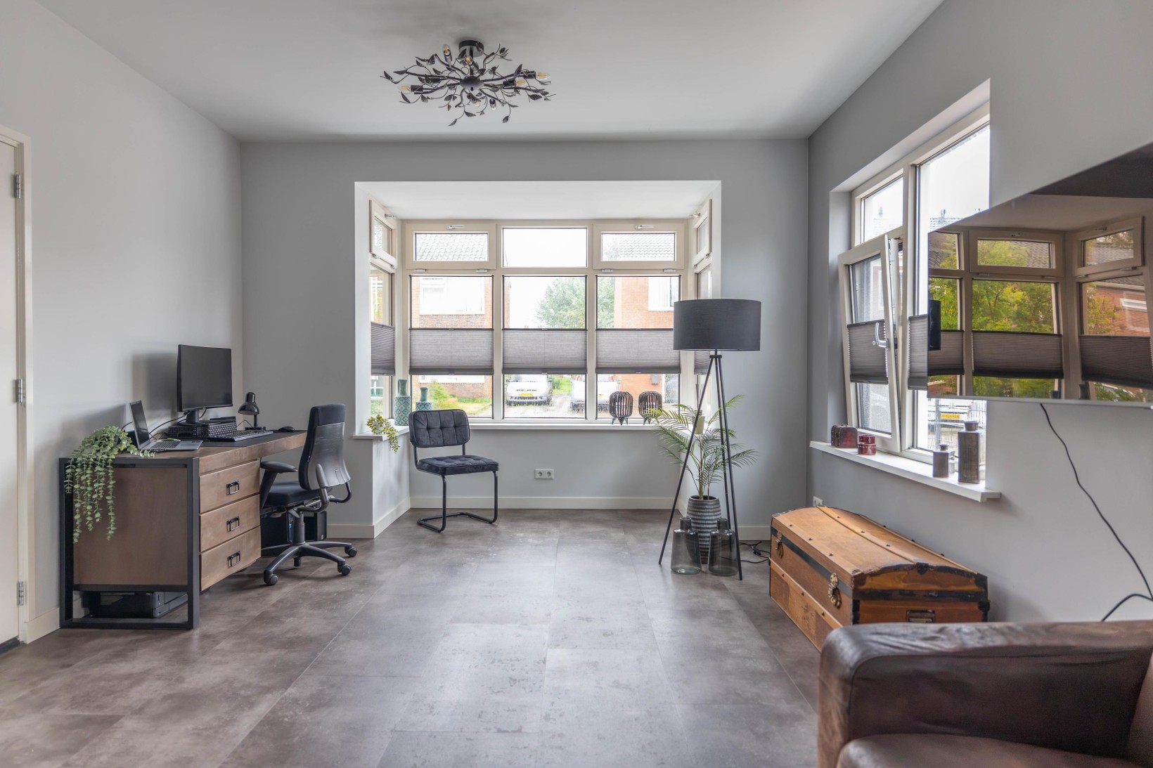 Twee-onder-één-kap te koop: Renkemastraat 21, Doezum